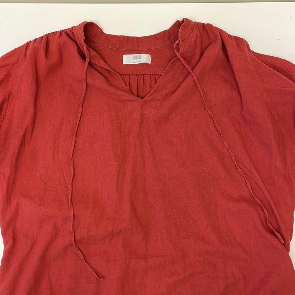 Uni Qlo blouse